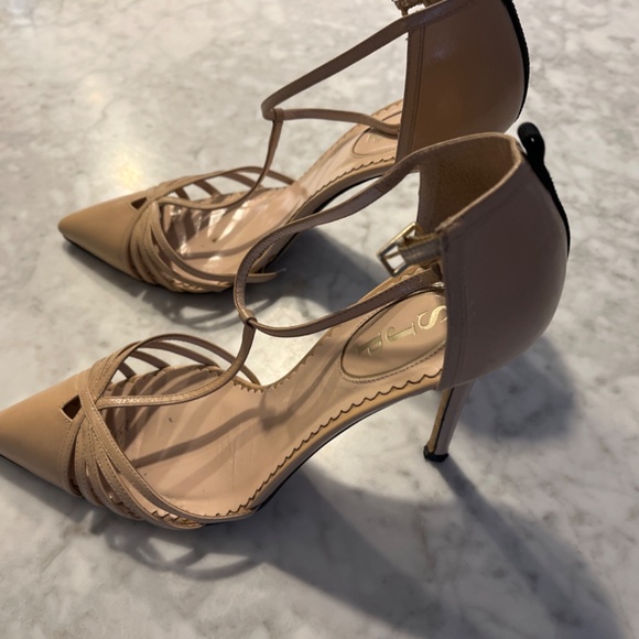 SJP Nude Stilettos 40.5 - Picture 8 of 8